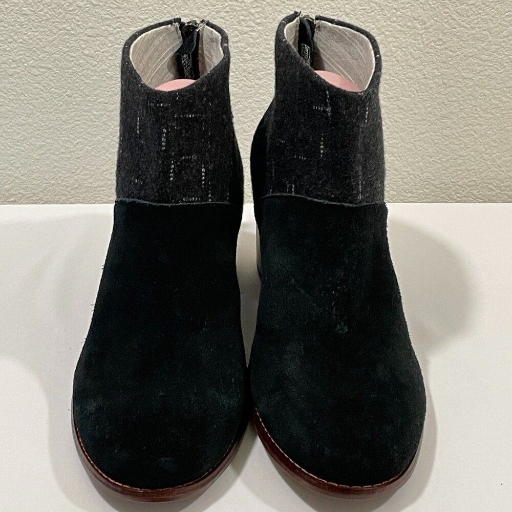 TOM'S "Leila" Ankle Boot Stacked Heel Leather/Textile, Black/White Women 11